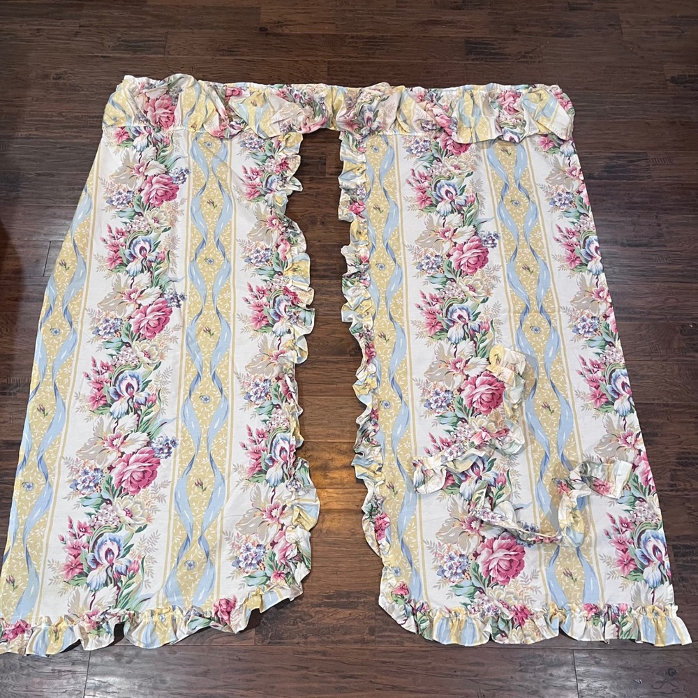 Croscill Princess Shower Curtain Vtg Yellow Pink Floral Ruffle With Tie Backs